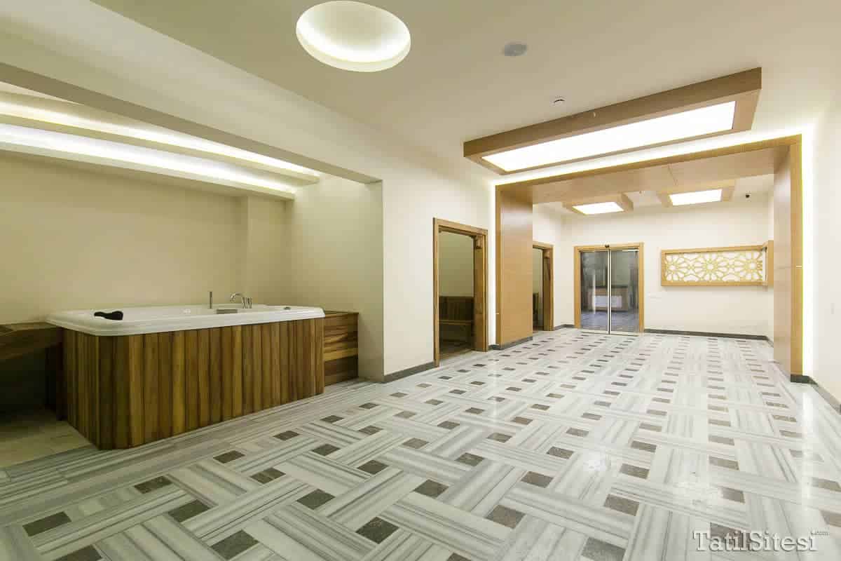 Loceanica Beach Resort Hotel